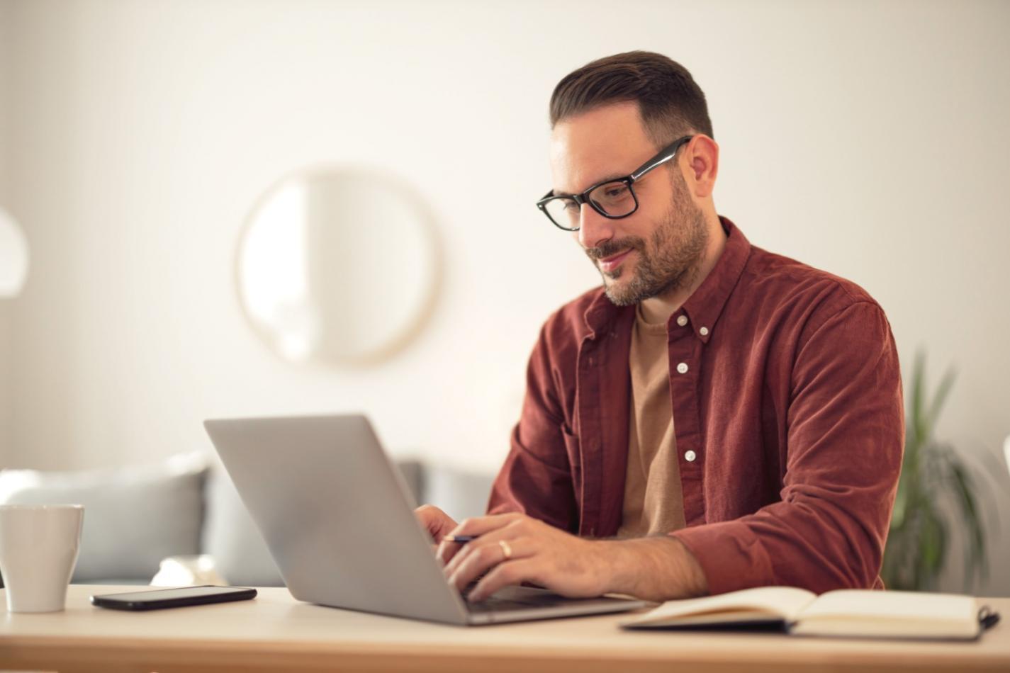 Студенты анализируют данные инвентаризации